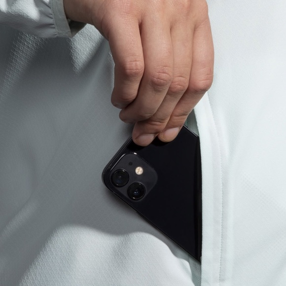 Brooks Canopy Jacket. Ice Blue. Size XSmall. EUC. - Picture 4 of 16